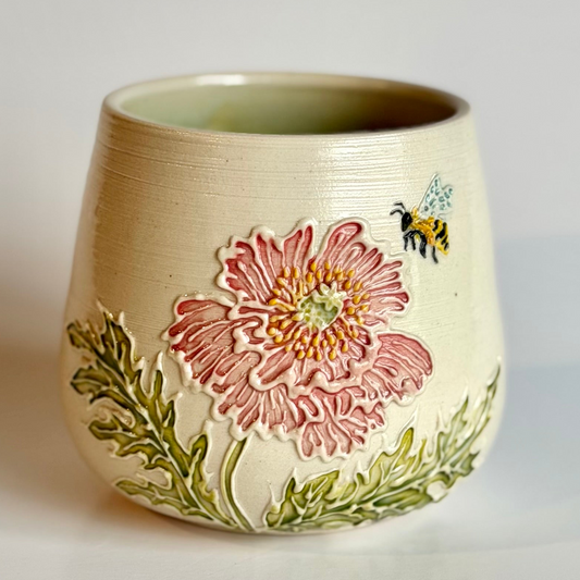 Botanical Cup: Poppy & Honeybee  #4136