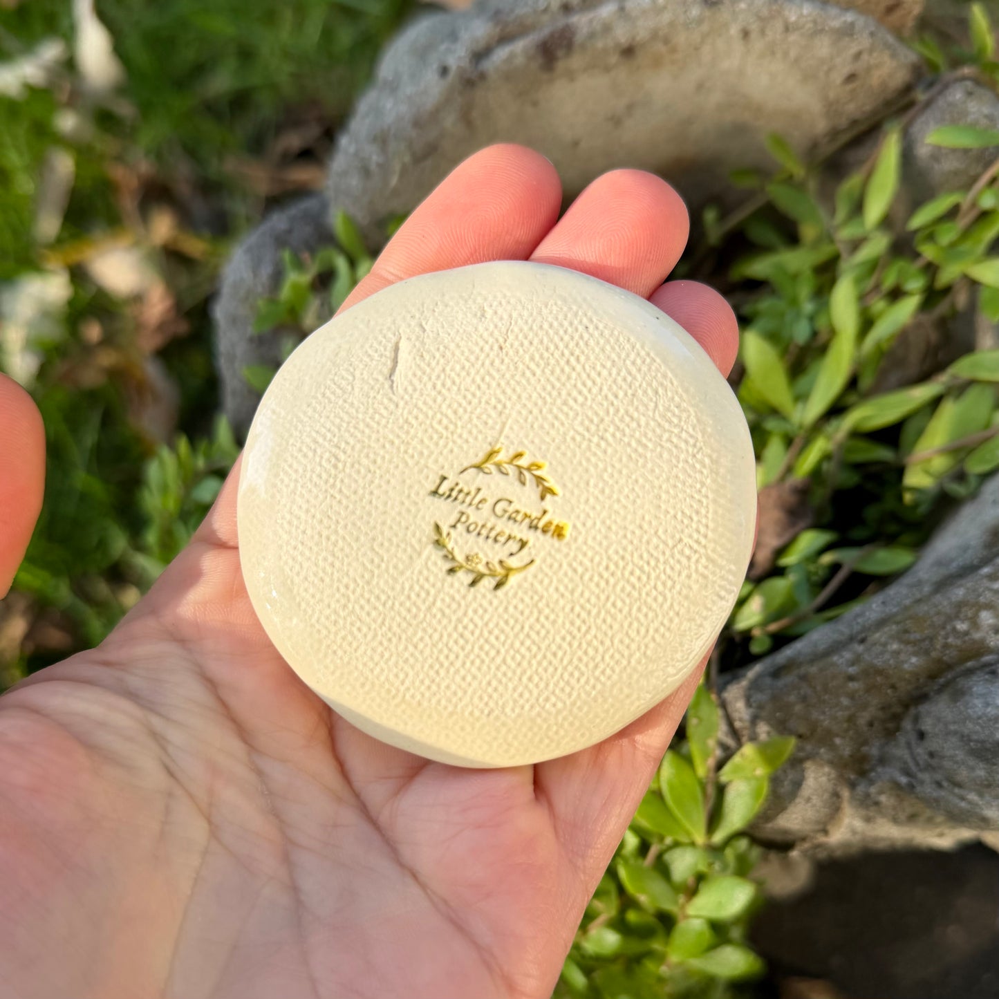 Trinket Dish Small: Poppy & Honeybee #4115