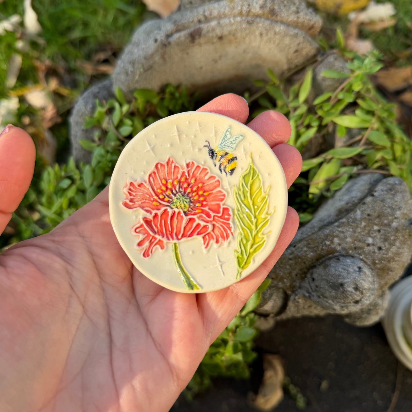 Trinket Dish Small: Poppy & Honeybee #4115