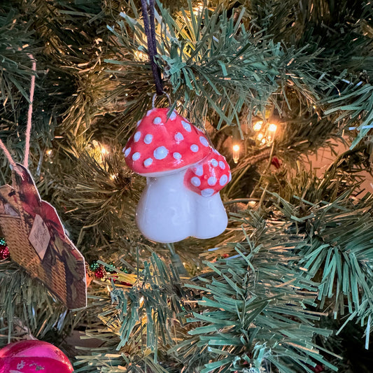 Double Mushroom Ornament - Light  #2080