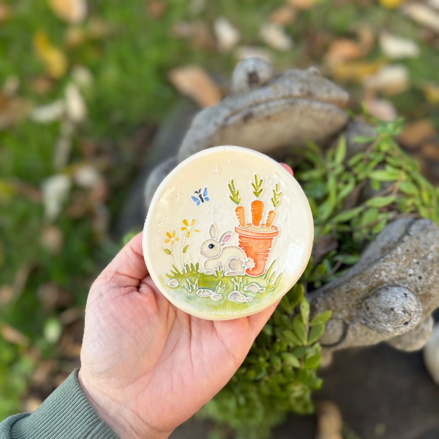 Trinket Dish Large: Garden Bunny #4110