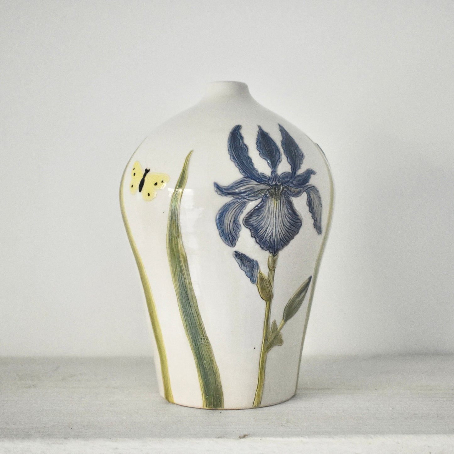 Iris & Cabbage White  #4005